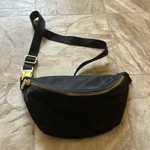Black Fanny pack Stoney clover lane